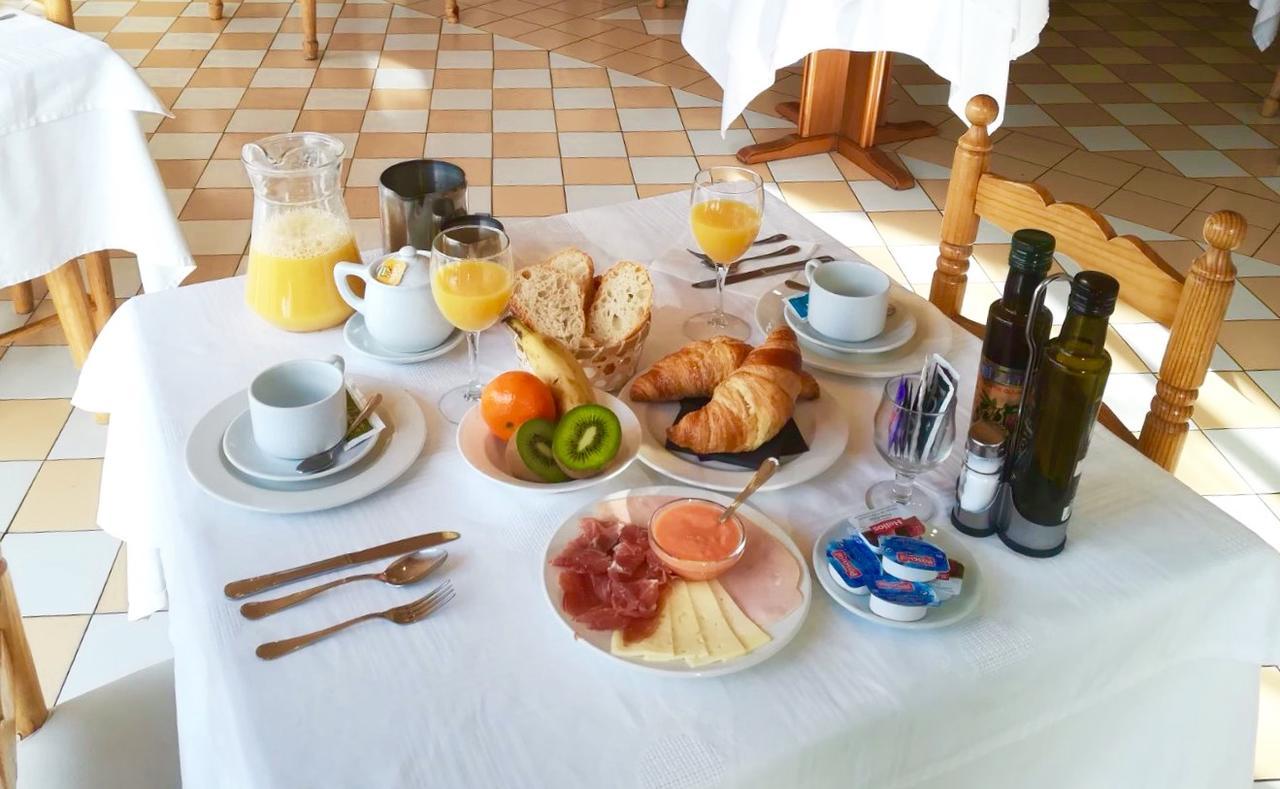 Hotel Mariana Tramacastilla de Tena Εξωτερικό φωτογραφία